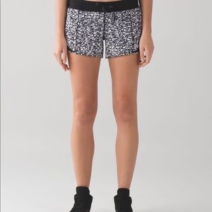 Lululemon Hotty Hot Shorts
